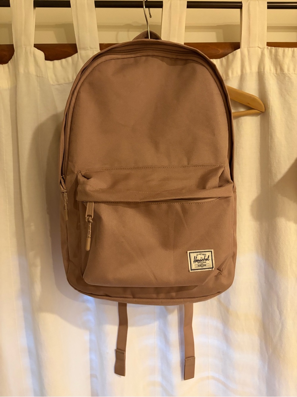 Herschel Supply Company Classic Backpack in Dusty Rose